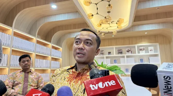 Semarak HUT ke-80 RI, Karnaval Malam Disiapkan Istana Usai Penurunan Bendera