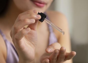 Hindari FOMO Skincare! Dokter: Produk Viral Belum Tentu Sesuai untuk Kulit Anda