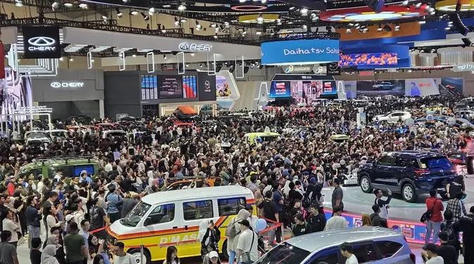 Penjualan Mobil Juli 2025 Meningkat Sedikit, Pengaruh GIIAS 2025?