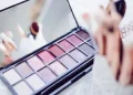 8 Bahan Kosmetik Berbahaya untuk Kulit, Waspada Jangan Sembarang Menggunakan