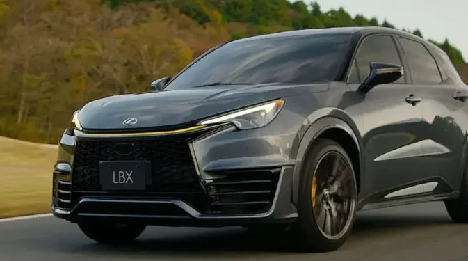 Lexus LBX Morizo RR Edisi Original Terbatas 100 Unit dan Keistimewaannya