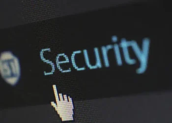 7 Langkah Keamanan Berlapis untuk Mencegah Serangan Siber Global