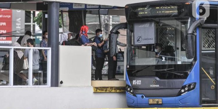 Gratiskan Layanan Transjakarta Selama Seminggu, Catat Tanggalnya