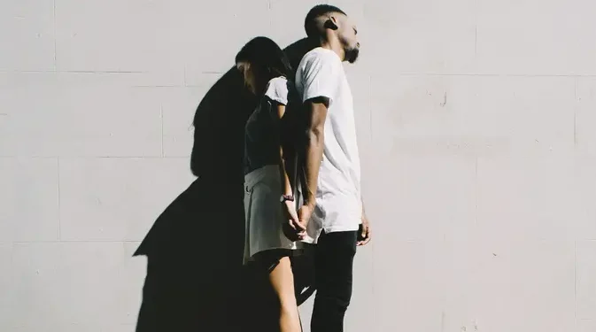 Ciri-Ciri Hubungan Tidak Sehat yang Harus Dikenali Sebelum Terlambat