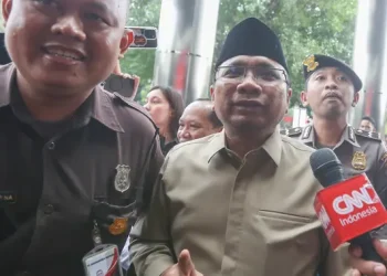 Geledah Rumah Eks Menag Yaqut oleh KPK di Jakarta Timur