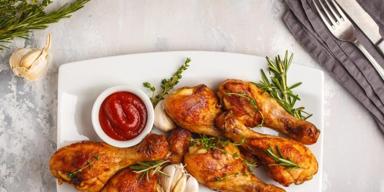 Teknik Goreng Dua Tahap Agar Ayam Bawang Putih Lebih Enak dan Lezat