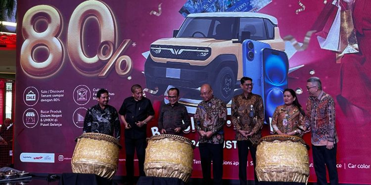 Ketika Mal Bukan Sekadar Tempat Belanja: Memahami Fenomena Rojali dan Rohana