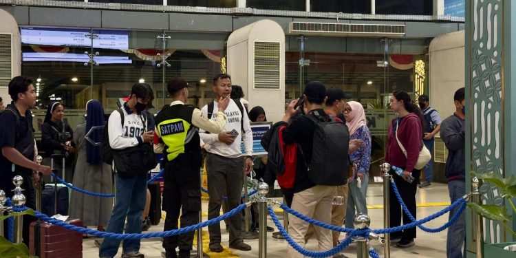 Dibatalkannya 7 Kereta Api Relasa Jakarta Semarang Imbas Argo Bromo Anjlok dan Daftarnya