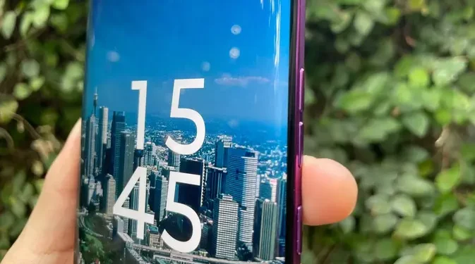 Kerja Sama untuk Tingkatkan Kinerja HP Edge 60 Pro dengan AI di Indonesia