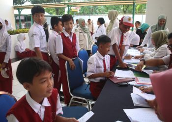 12 Lokasi Kick Off Cek Kesehatan Gratis Sekolah 4 Agustus 2025 di Bandung dan Bojonegoro