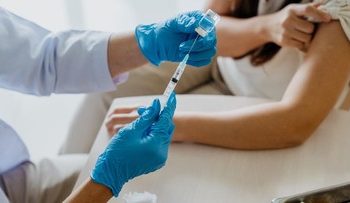 Peneliti Temukan Vaksin untuk Semua Jenis Kanker dan Cegah Kambuh