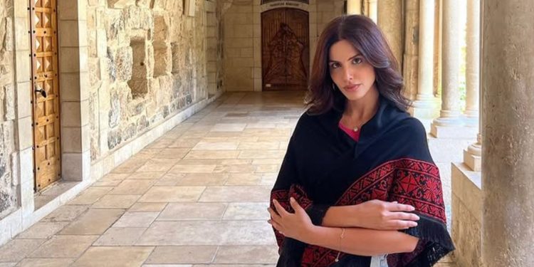 Miss Palestina Akan Ikut Berkompetisi di Miss Universe Untuk Pertama Kali