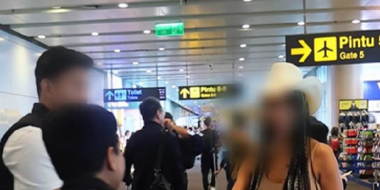 3 Berita Teratas Hari Ini: Wisatawan Amerika Selenggarakan Kelas Seks Berbayar di Bali