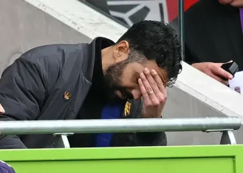 3 Berita Bola Teratas: Manchester United Kalah dari Brentford, Bagnaia Juara Sprint Race Perdana