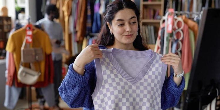 Murah Belum Tentu Aman, Hindari Membeli 8 Barang Thrift Ini yang Berisiko untuk Kesehatan