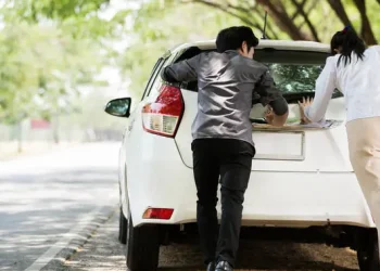 Kebiasaan Buruk yang Bisa Merusak Mobil Matik dengan Cepat