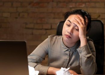 Efek Stres terhadap Kulit yang Menyebabkan Penuaan Dini dan Kulit Kusam