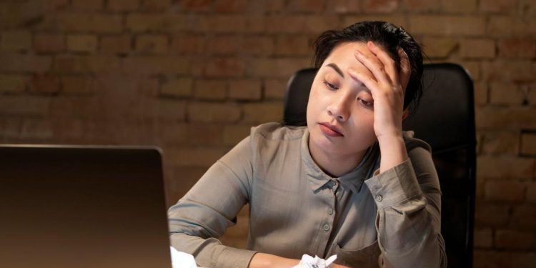 Efek Stres terhadap Kulit yang Menyebabkan Penuaan Dini dan Kulit Kusam
