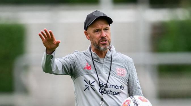 Staf Leverkusen Kalahkan Erik ten Hag: Pelatih Tanpa Ide Permainan Hanya Latihan Push-up!
