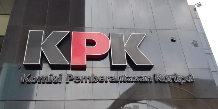 3 Berita Teratas: Bambang Tanoesoedibjo Jadi Tersangka Dugaan Korupsi Penyaluran Bansos