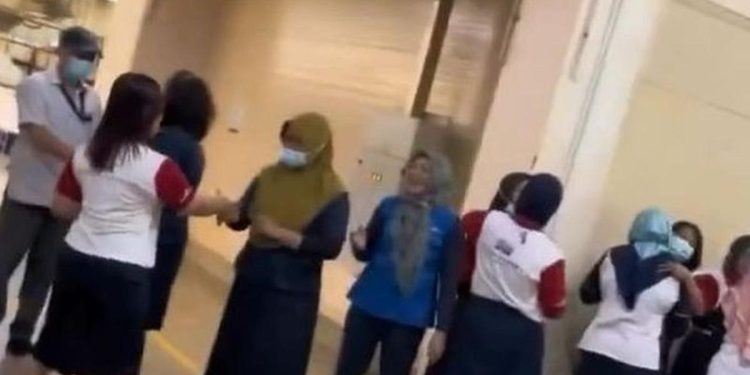 Kabar Viral PHK Buruh Gudang Garam 308 Orang Terkena Dampak