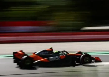 McLaren Kerja Sama dengan Motul Sebagai Pemasok Pelumas Formula 1 2026
