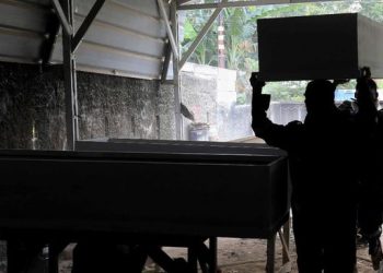 Warga Menolak Gotong, Mayat Pejabat Tinggi Jakarta Terabaikan di Jalanan