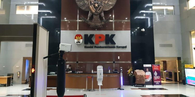 Tanggapan Mahfud terkait dugaan proyek Whoosh sudah dalam tahap penyelidikan KPK