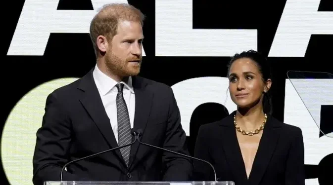 Reaksi Pangeran Harry terhadap Kunjungan Meghan Markle ke Paris Fashion Week yang Dikecam