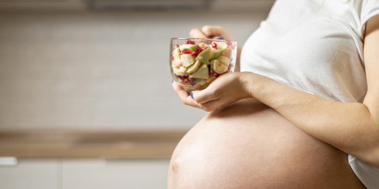 10 Mitos Kehamilan Umum Termasuk Ngidam Makanan Pengaruh Sifat Anak