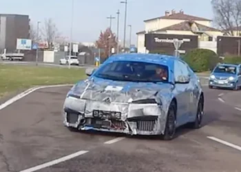 Perbaikan Kecelakaan Mobil Listrik Lebih Mahal dan Risiko Write-Off Tinggi