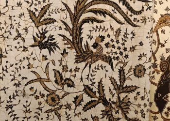 Keistimewaan Motif Batik Ayam yang Dipamerkan di Museum Batik Indonesia