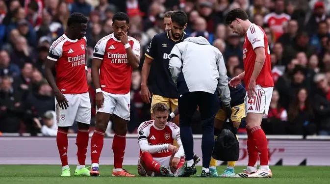 Gawat! Dokter Ungkap Gelandang Arsenal Bisa Absen Lama Dari Lapangan Hijau