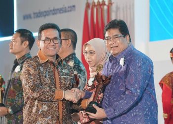 Perjalanan Toyota Indonesia dari Kijang hingga Elektrifikasi Raih Penghargaan Bergengsi