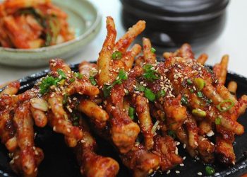 6 Resep Bumbu Ceker Mercon Pedas Manis yang Praktis dan Menggoda Sensasi Pedas