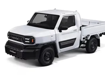 Hilux Champ Varian Super Pendek Paling Lincah dan Termahal