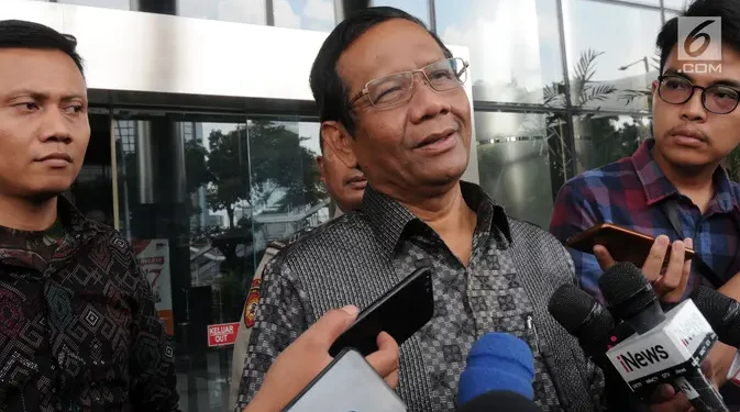 Mahfud MD Soroti KPK Terkait Dugaan Mark Up Proyek Whoosh: Segera Selidiki Bukan Minta Laporan