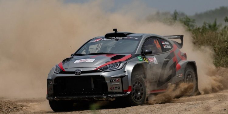 Sapu Bersih Lima Seri, Ryan Nirwan dan TGRI Tampil Perkasa di Sprint Rally 2025