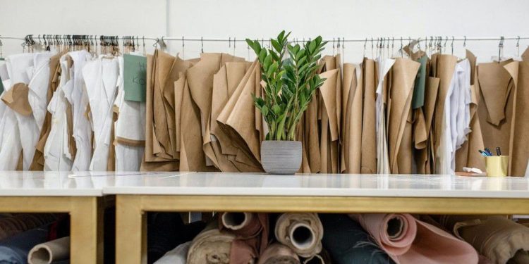 Industri Tekstil Terancam Impor Ilegal, Stimulus Ekonomi Perlu Pengawasan Ketat