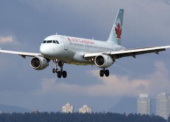 Penumpang Kelas Ekonomi Dapat Snack dan Bir Gratis di Maskapai Tertentu