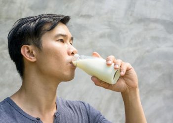 9 Makanan Sumber Kalsium Selain Susu untuk Memperkuat Tulang