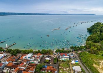Pilu Ratusan Wisatawan Telantar di Pangandaran Setelah Bayar Liburan