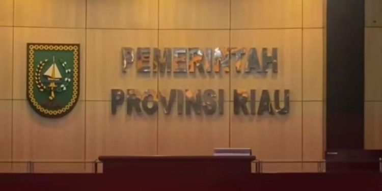 Kantor dan Kediaman Gubernur Riau Sepi Usai Informasi OTT KPK