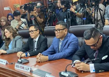 Wajah Lesu Sahroni, Eko Patrio, Uya Kuya dan Nafa Urbach saat Sidang MKD