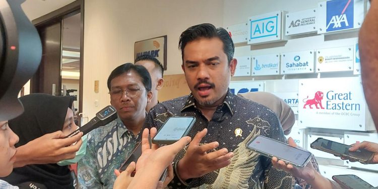 Arahan Prabowo Terkait Pedagang Thrifting untuk Jual Produk UMKM