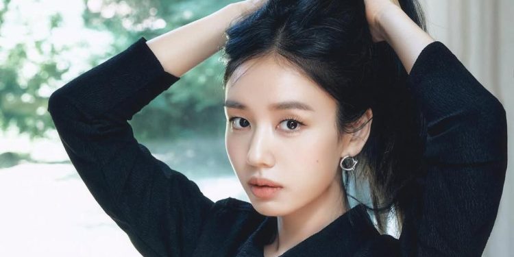 Ahn Eun Jin Tampil Ramping di Dynamite Kiss dengan Tiga Kebiasaan Diet Jitu