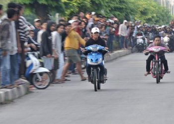 Malam Tahun Baru 2026 Aman untuk Anak dengan Menghindari 7 Aktivitas Berisiko Ini