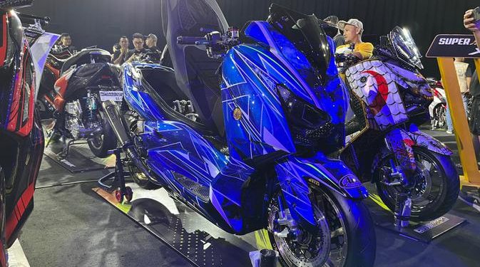 XMax Berlapis Emas Raih Gelar Raja Maxi CustoMAXI 2025