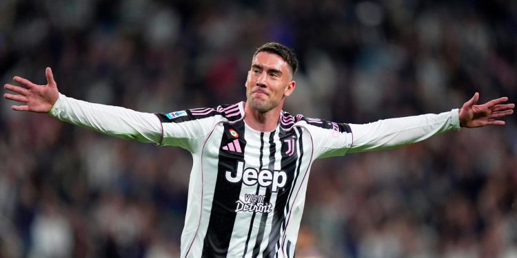 AC Milan Hampir Dapatkan Dusan Vlahovic Secara Gratis, Barcelona Menarik Diri