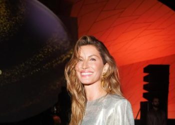 Gisele Bündchen Menikah dengan Pelatih Jiu-Jitsu Joaquim Valente Setelah Melahirkan Bayi Laki-laki